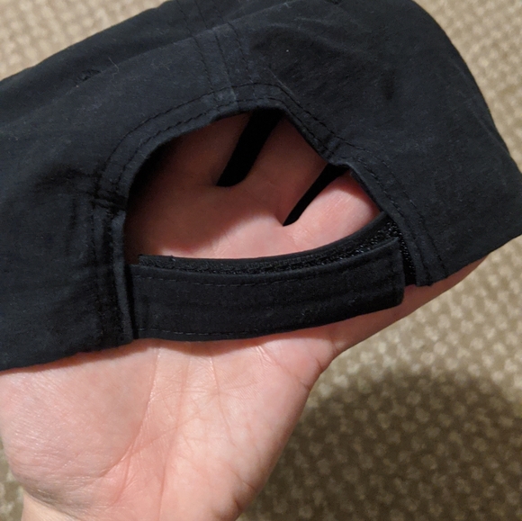 πBundle Deal - Billabong black hat - Picture 3 of 4